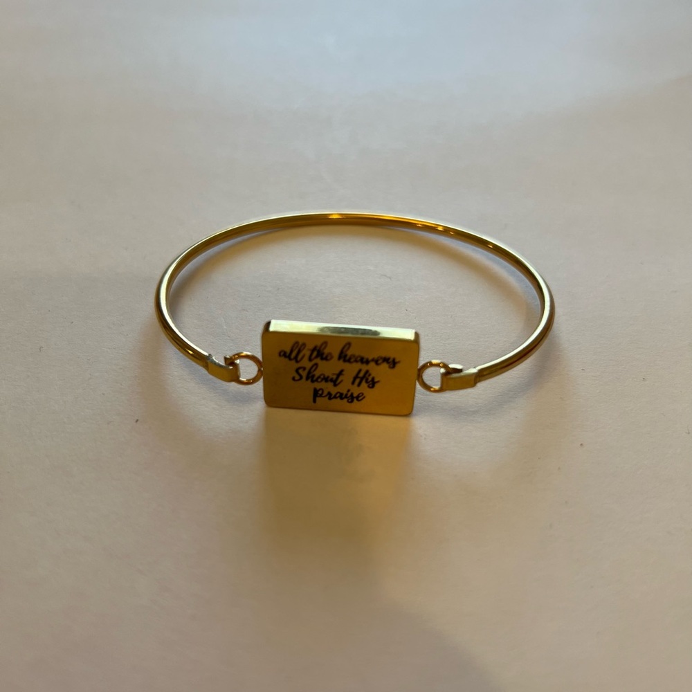 3/$15 or 4/$20 Plunder Design “All the heavens shout His Praise” bracelet